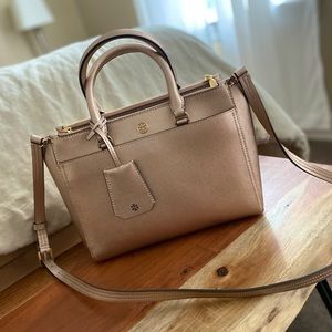 *SOLD*Tory Burch Robinson Rose Gold Metallic Tote